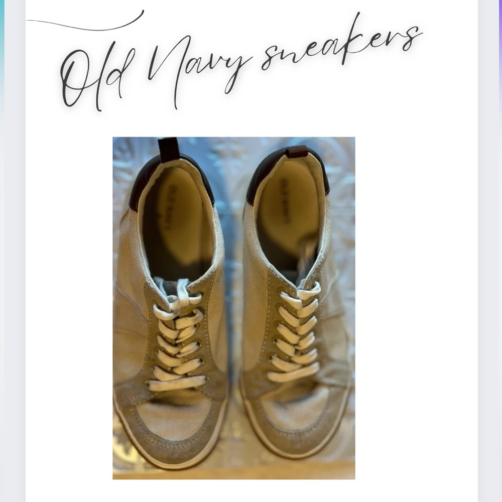 Old Navy Youth Tan Canvas Shoes size 5 youth